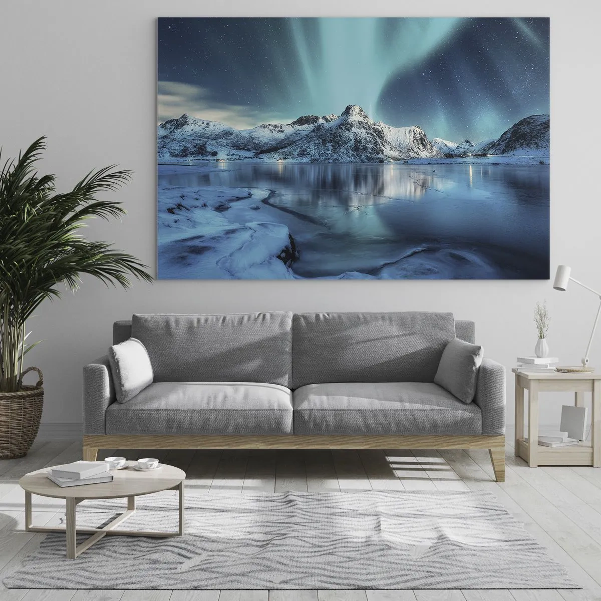 Tablou pe sticlă - Aurora boreală peste munții acoperiți de zăpadă - 70x50cm - Noaptea de lumină - Decorațiune modernă pentru perete pentru living și dormitor ARTTOR