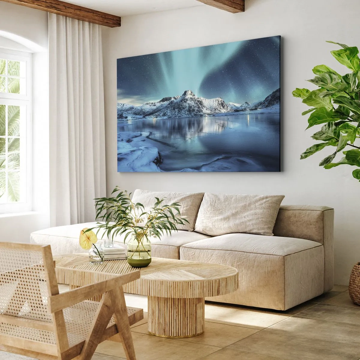 Tablou pe pânză Canvas - Aurora boreală peste munți acoperiți de zăpadă și un lac - 70x50cm - Noaptea de lumină - Decorațiune modernă pentru perete pentru living și dormitor ARTTOR