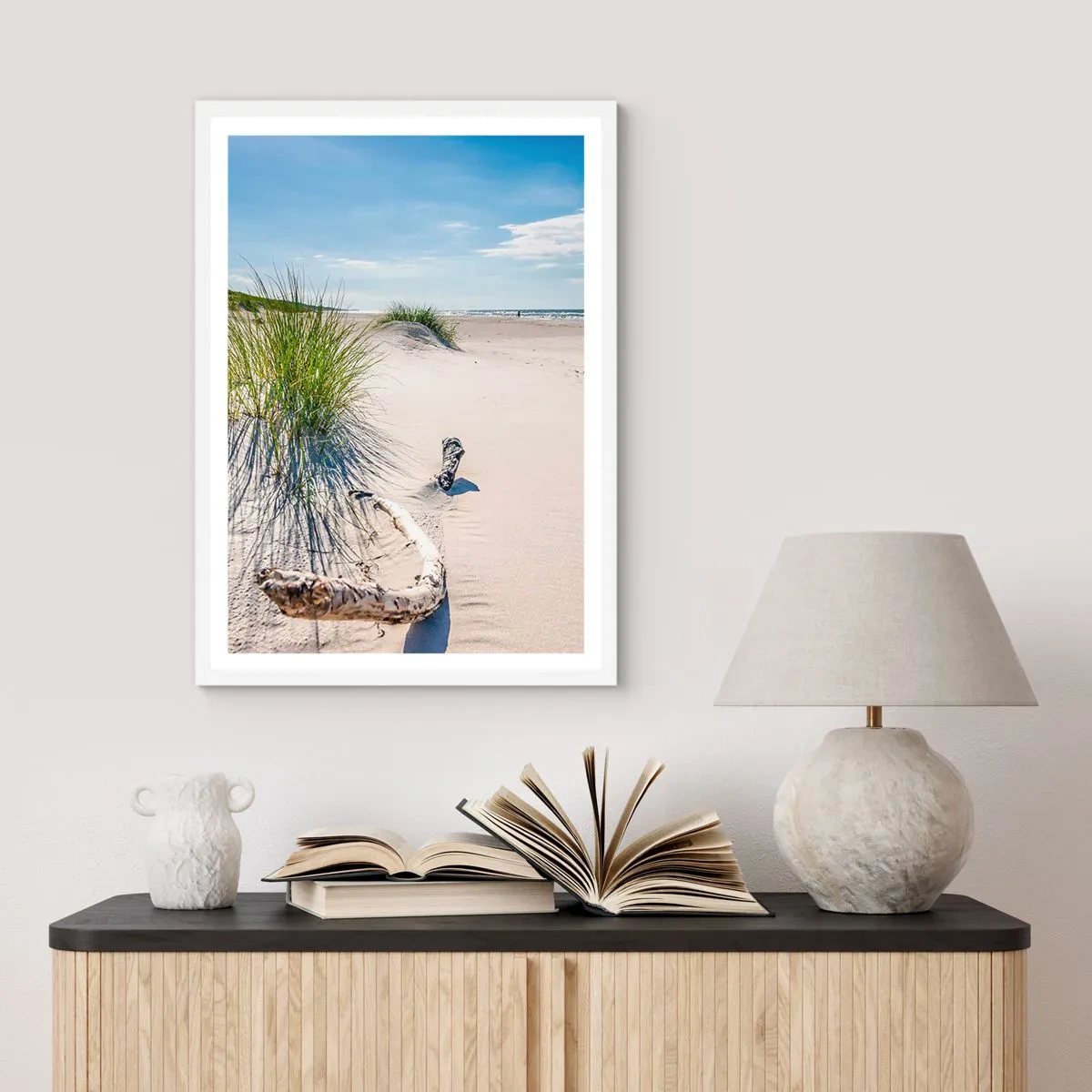 Poster în ramă albă - Cea mai frumoasă? Baltică - 40x50 cm