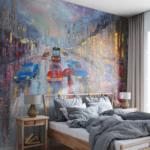 Tapet Standard Eco - Stradă de noapte impresionistă cu o figură sub o umbrelă roșie - 100x70cm - O după-amiază ploioasă în oraș - Decorațiune modernă pentru perete pentru living și dormitor ARTTOR