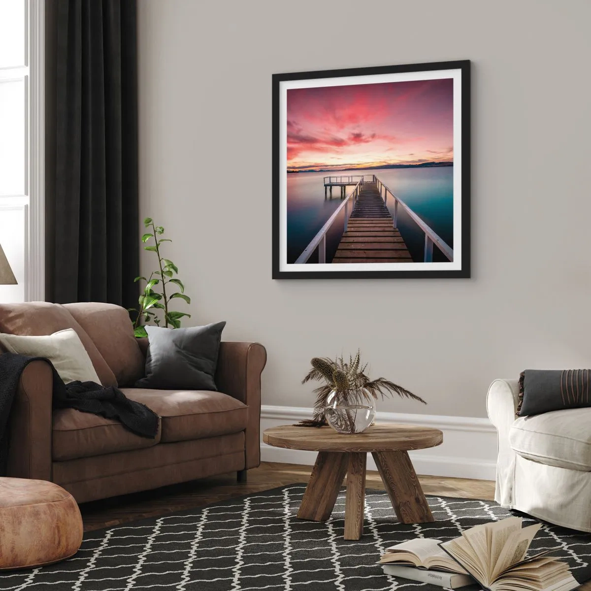 Poster în ramă neagră - Flacăra blândă a serii - 60x60 cm