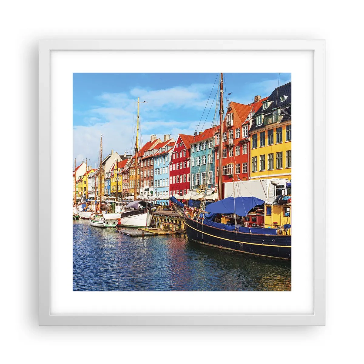 Poster în ramă albă - Portul vesel - 40x40 cm