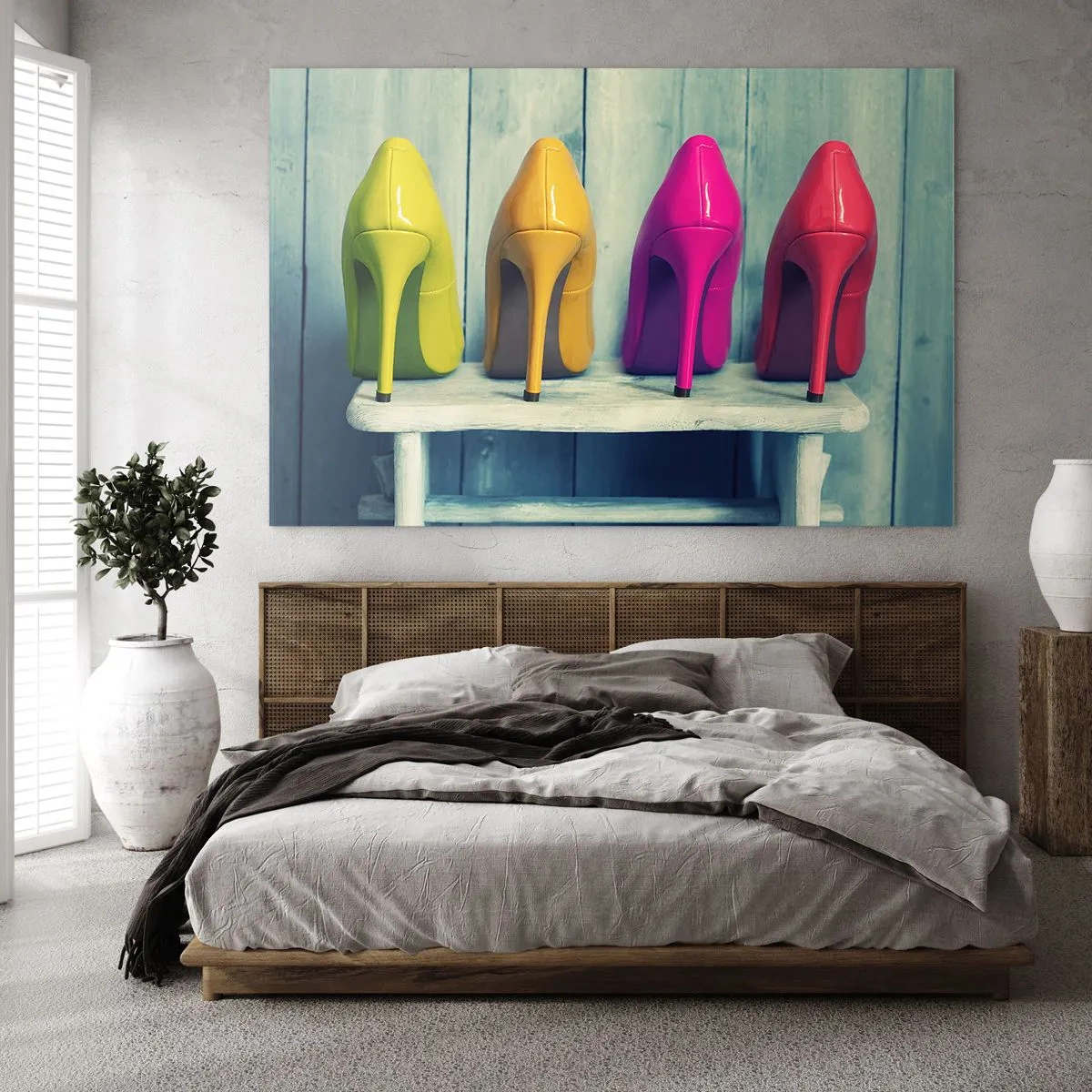 Tablou pe sticlă - Patru ace colorați aranjați pe o bancă de lemn - 70x50cm - Mergând pe un curcubeu - Decorațiune modernă pentru perete pentru living și dormitor ARTTOR