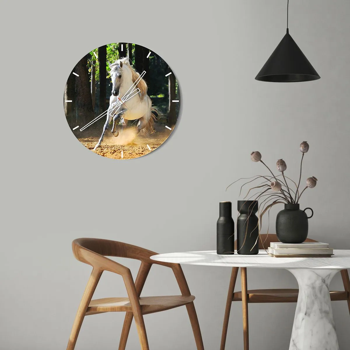 Ceas de perete - Ceas pe sticlă - Un cal alb galopând printre copaci - 30x30cm - Ca într-un roman fantastic - Decorațiune modernă pentru perete pentru living, bucătărie și dormitor ARTTOR