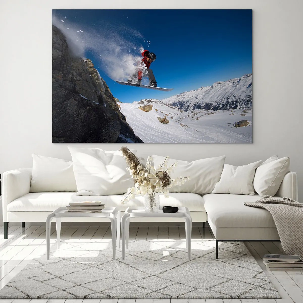 Tablou pe sticlă - Un snowboarder sare pe fundalul unui munte - 70x50cm - Și ai devenit parte din spațiul - Decorațiune modernă pentru perete pentru living și dormitor ARTTOR