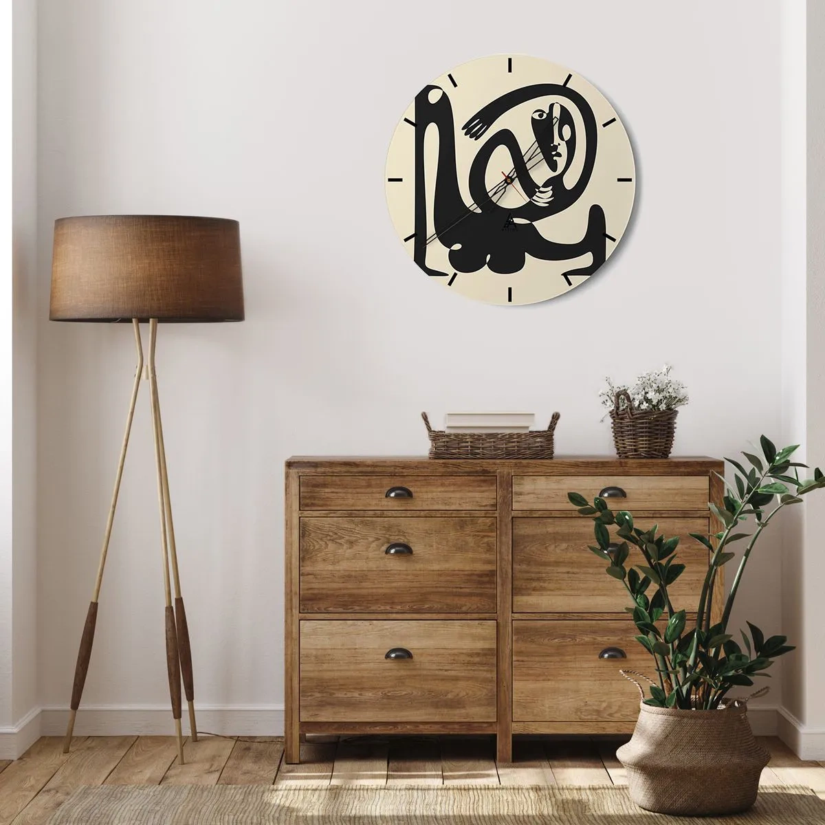 Ceas de perete - Ceas pe sticlă - O figură neagră într-un stil abstract pe un fundal crem - 30x30cm - Aproape Picasso - Decorațiune modernă pentru perete pentru living, bucătărie și dormitor ARTTOR