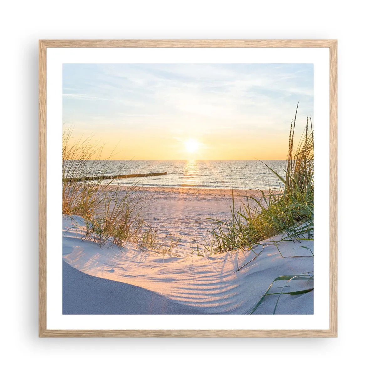 Poster în ramă de stejar deschis - Zumzet de mare, o plajă sălbatică printre ierburi... - 60x60 cm
