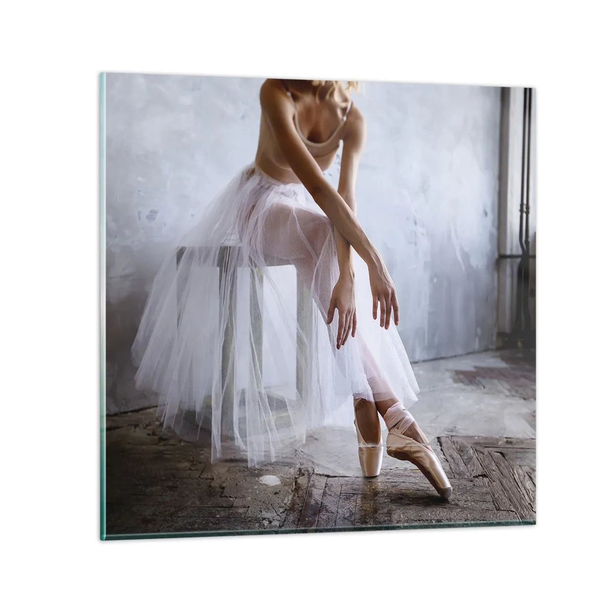 Tablou pe sticlă - Înainte ca luminile rampei să strălucească - 30x30 cm