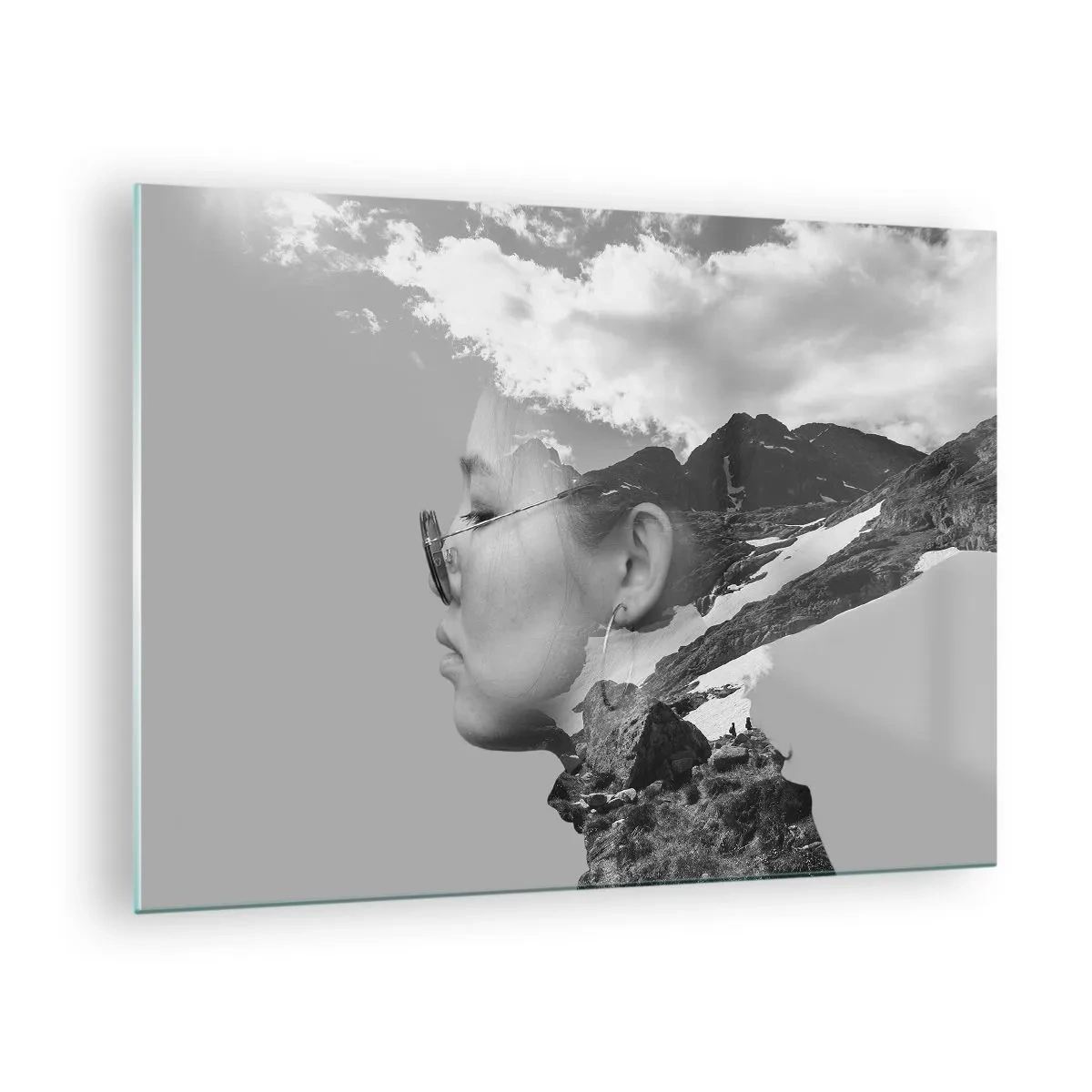 Tablou pe sticlă - Un portret creativ cu dublă expunere, cu un peisaj montan și nori - 70x50cm - Portret în nori - Decorațiune modernă pentru perete pentru living și dormitor ARTTOR