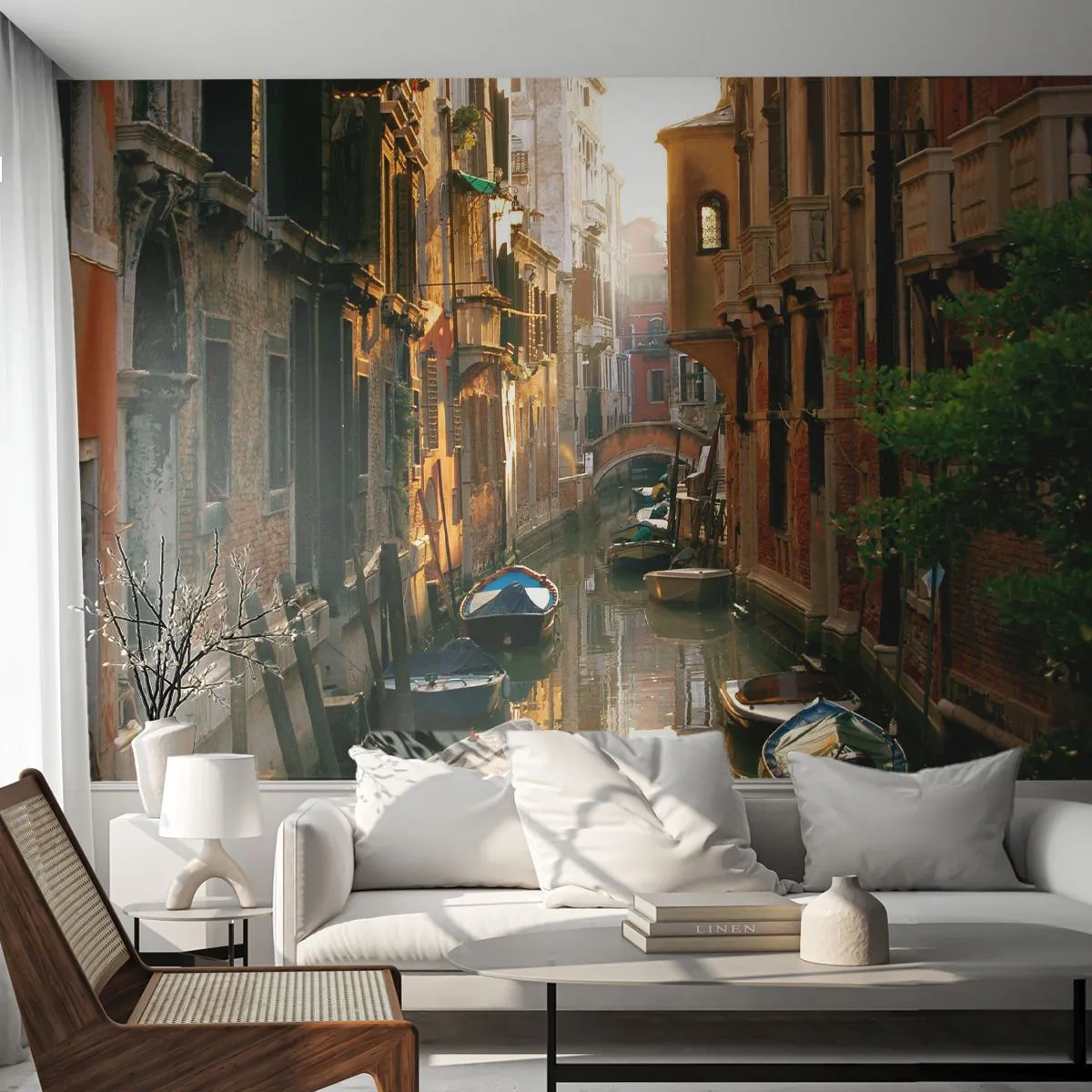 Tapet Premium Canvas - Pe o străduță venețiană - Peisaj, Arhitectură, Veneția - 250x175 cm