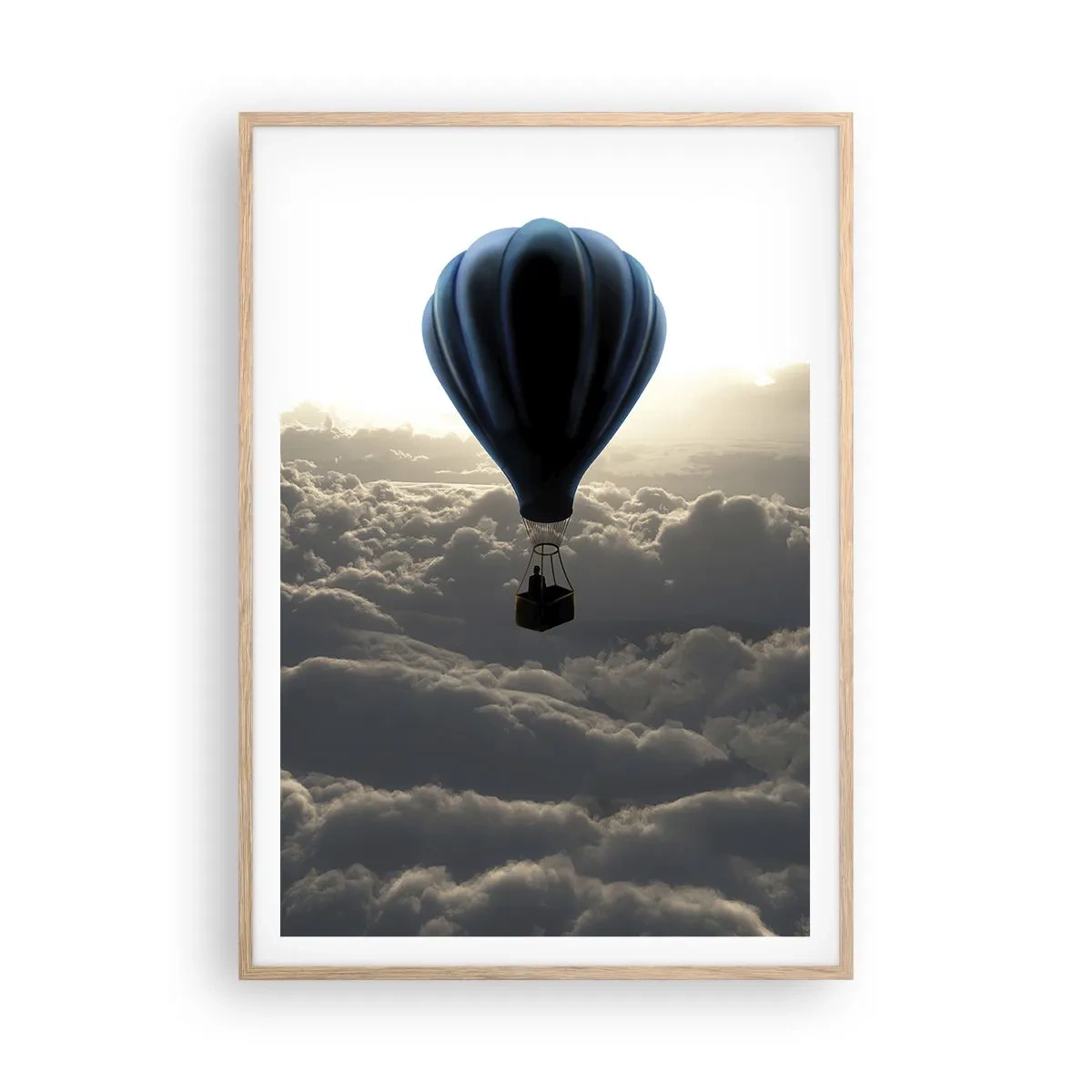 Poster în ramă de stejar deschis - Rătăcitor deasupra norilor - 70x100 cm