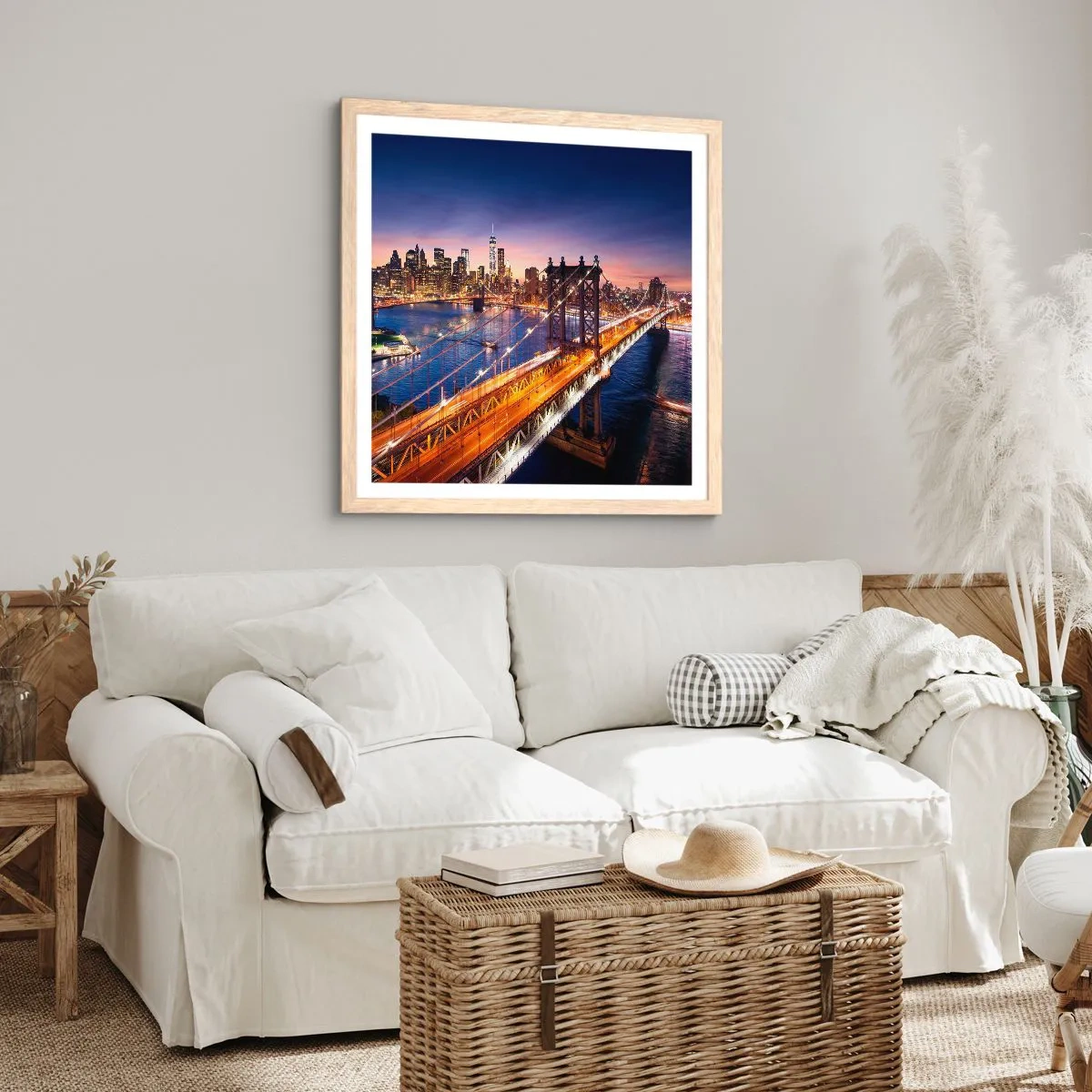 Poster în ramă de stejar deschis - Pe un pod luminos către inima orașului - 60x60 cm