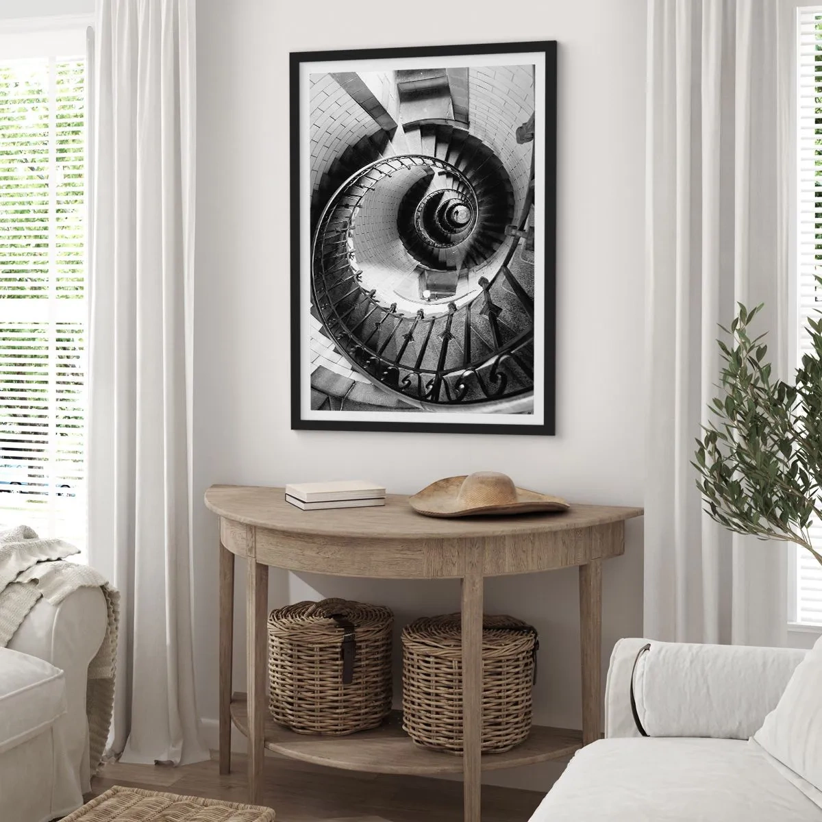 Poster în ramă neagră - Scară spiralată în perspectivă alb-negru - 50x70cm - Din ce în ce mai sus - Decorațiune modernă pentru perete pentru living și dormitor ARTTOR