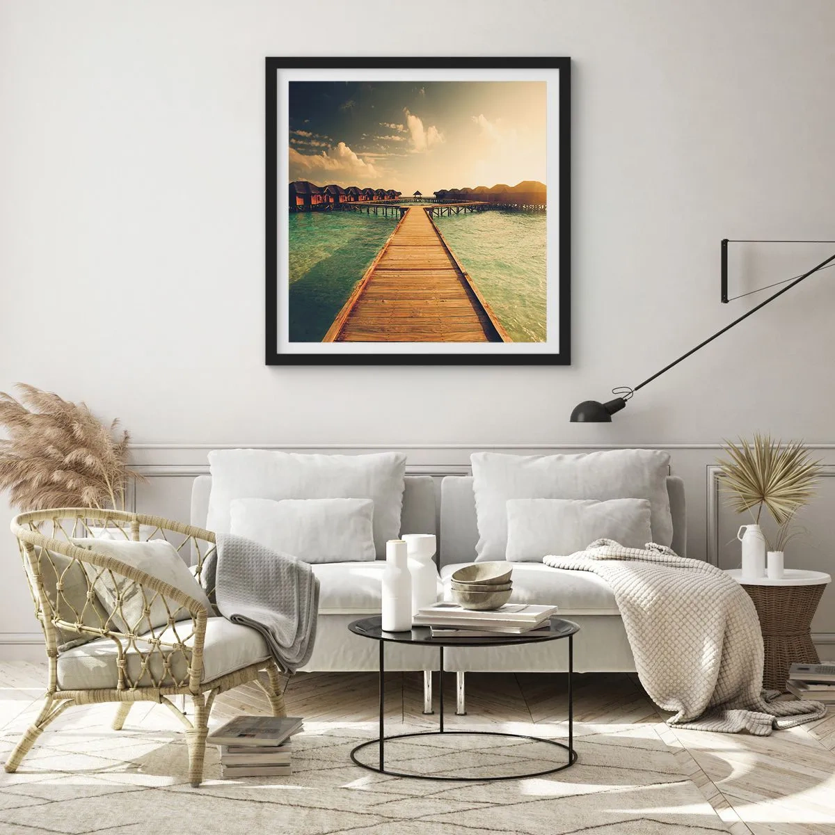 Poster în ramă neagră - O invitație caldă - 40x40 cm