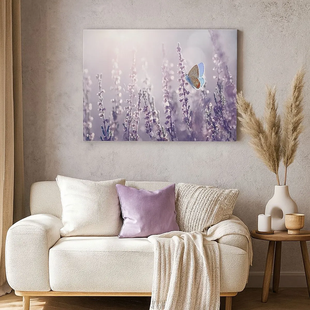 Tablou pe pânză Canvas - Un fluture pe lavanda înflorită în lumina dimineții - 70x50cm - Sărut de fluture - Decorațiune modernă pentru perete pentru living și dormitor ARTTOR