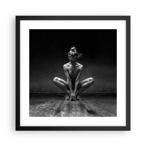 Poster în ramă neagră - Energie de dans concentrată - 40x40 cm