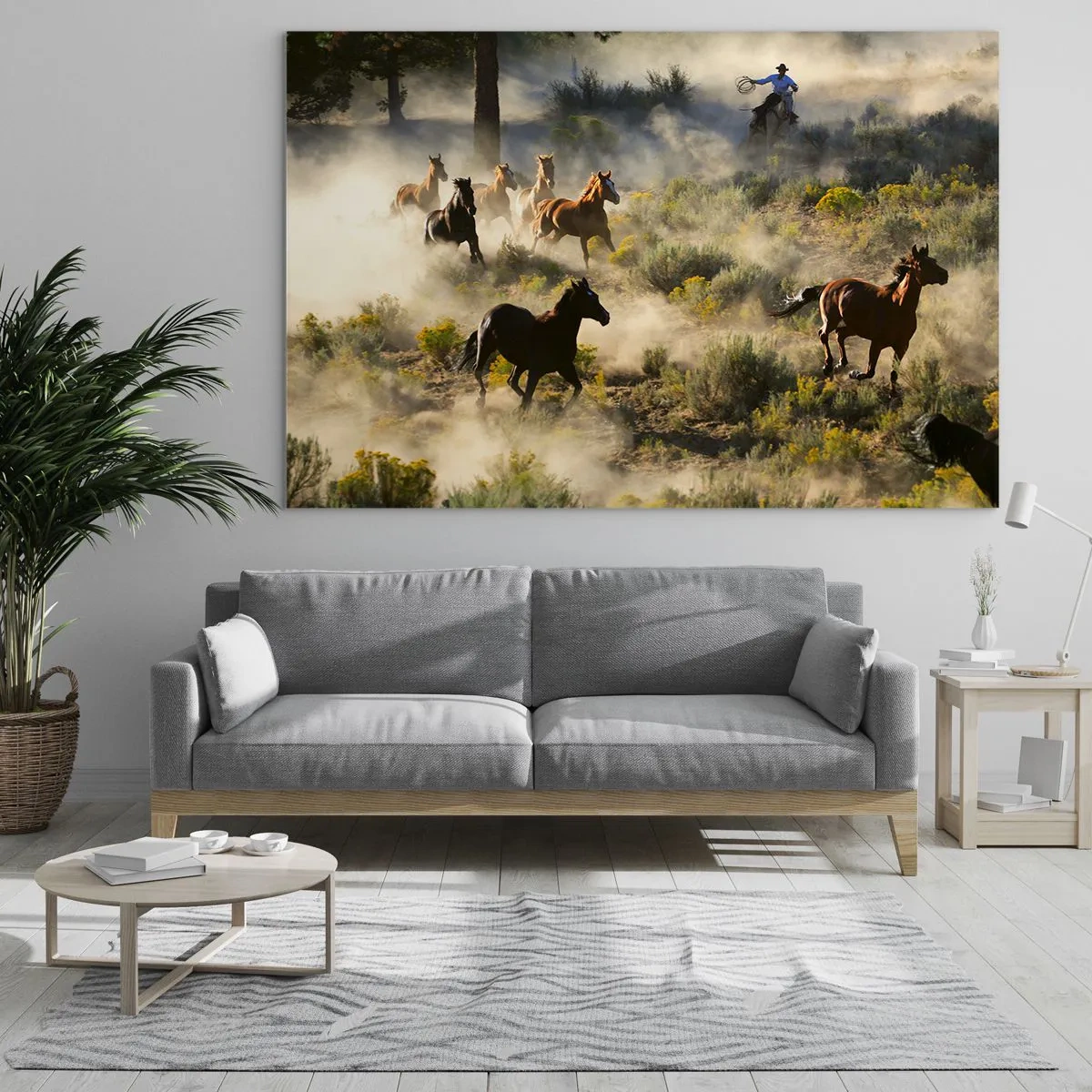 Tablou pe sticlă - O turmă de cai galopând prin praf și un cowboy pe fundalul naturii - 70x50cm - Rivalitatea - libertate sau putere masculină? - Decorațiune modernă pentru perete pentru living și dormitor ARTTOR