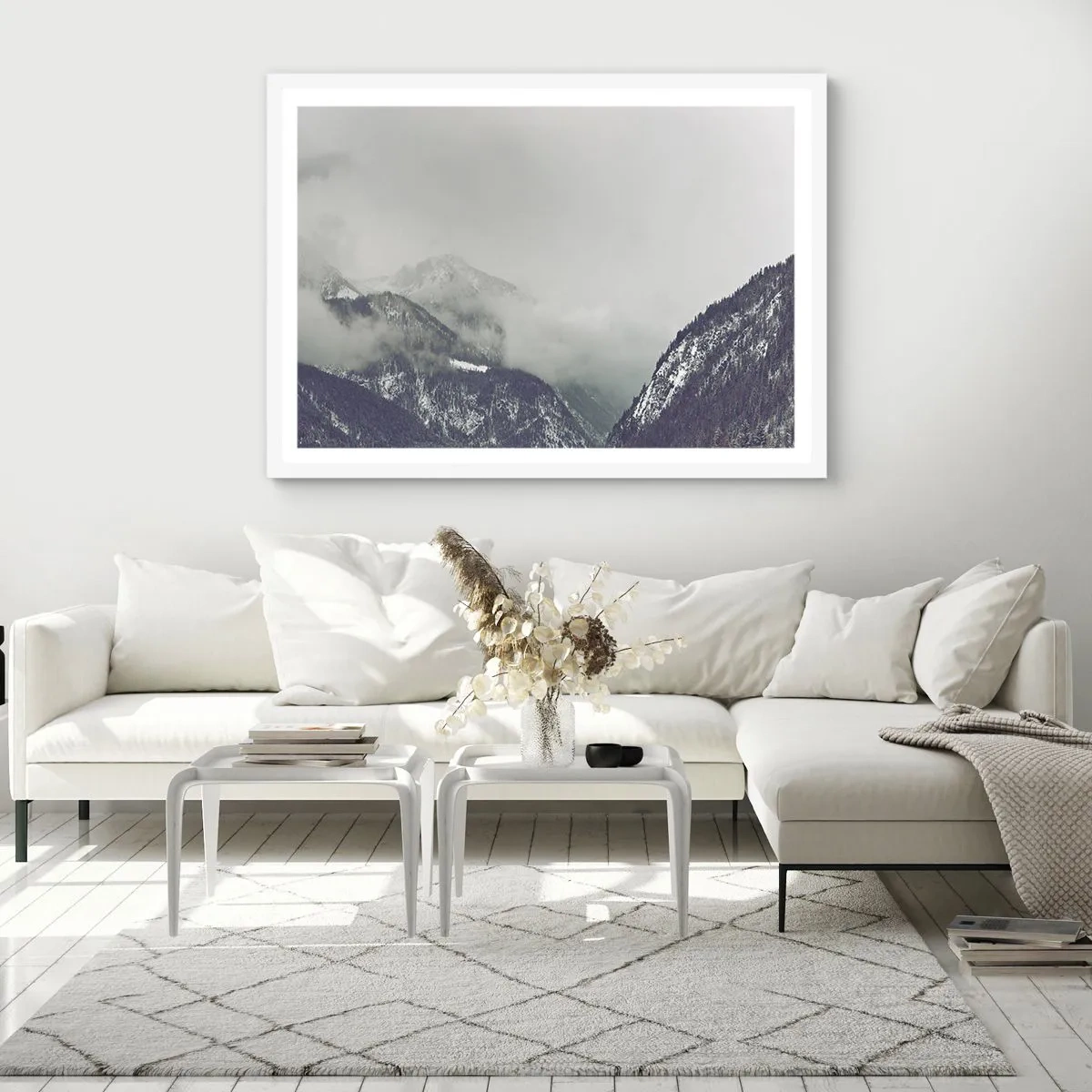 Poster în ramă albă - Valea cețoasă - 70x50 cm