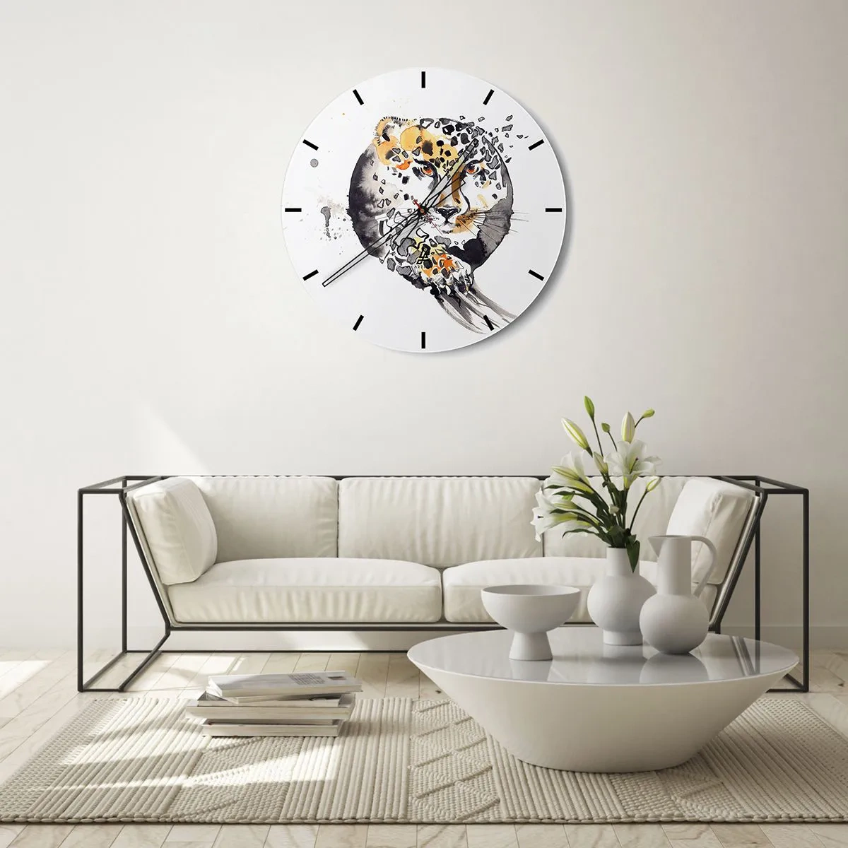 Ceas de perete - Ceas pe sticlă - Leopard într-o formă artistică cu particule dinamice în jurul siluetei - 30x30cm - Frumusețe prădătoare - Decorațiune modernă pentru perete pentru living, bucătărie și dormitor ARTTOR