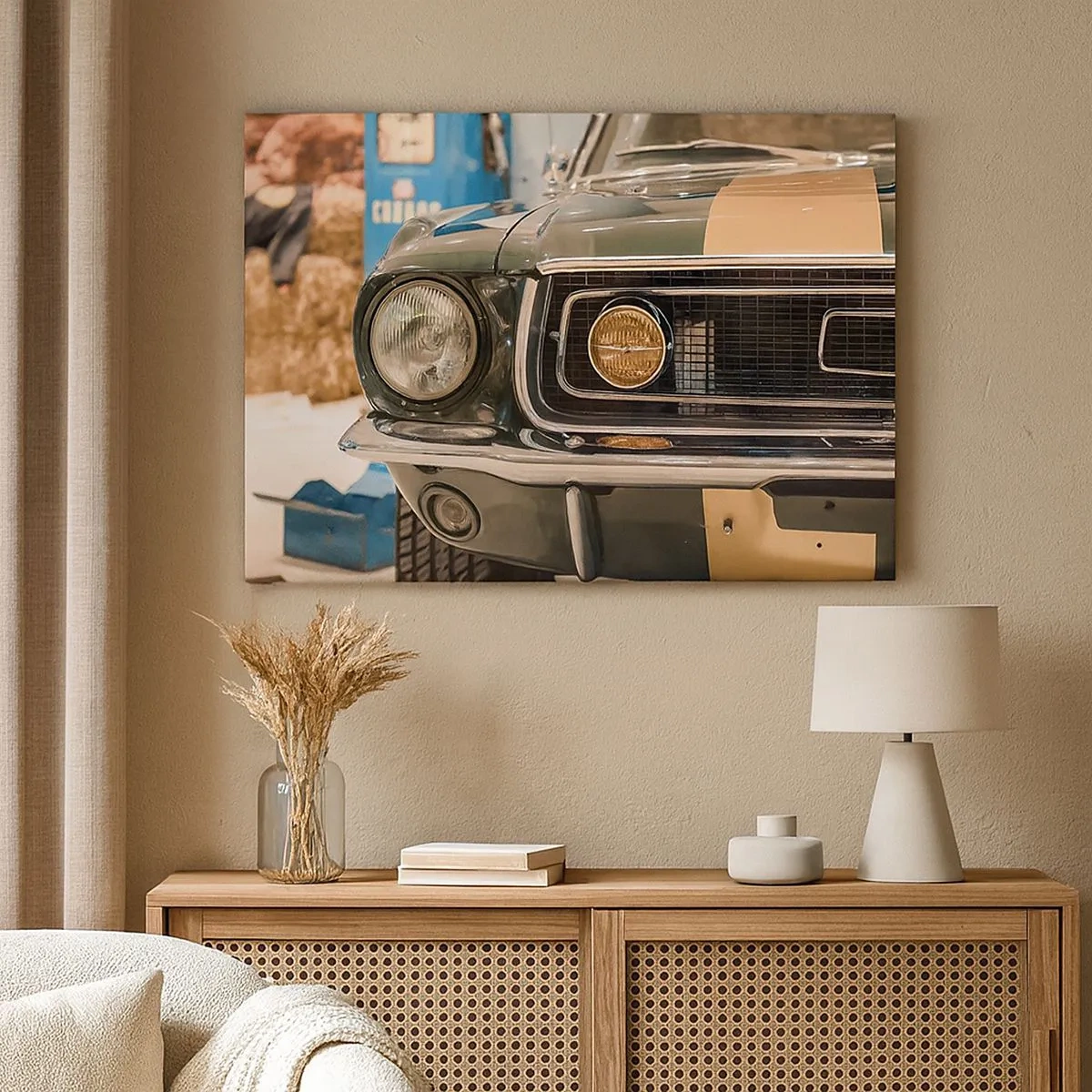 Tablou pe pânză Canvas - O mașină retro emblematică într-un cadru clasic - 70x50cm - Întâlnire cu o legendă - Decorațiune modernă pentru perete pentru living și dormitor ARTTOR