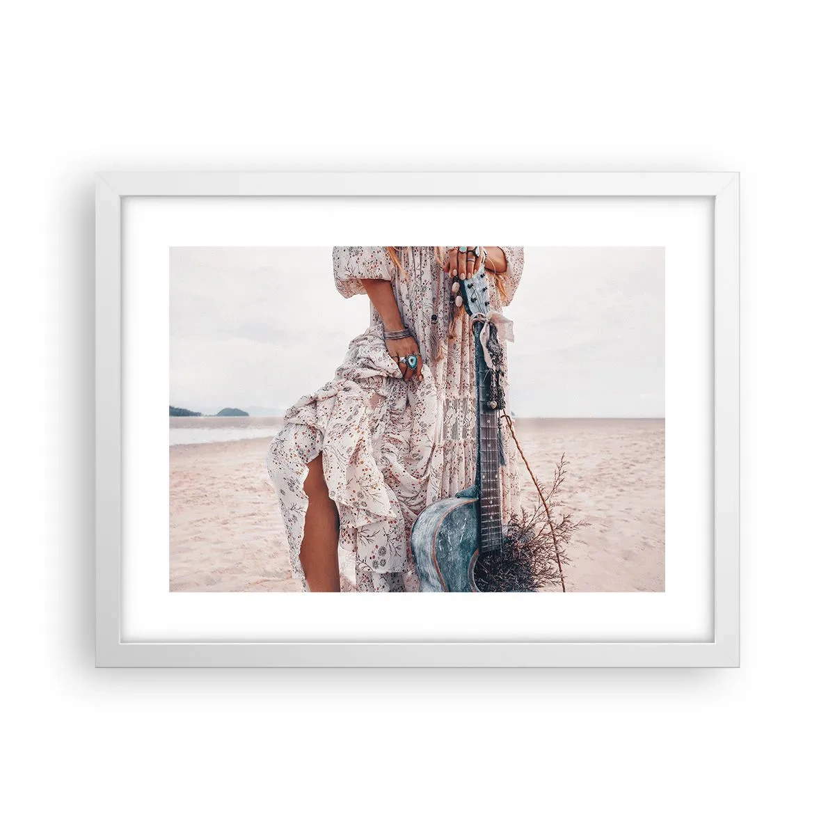 Poster în ramă albă - Hippie pe drum - 40x30 cm