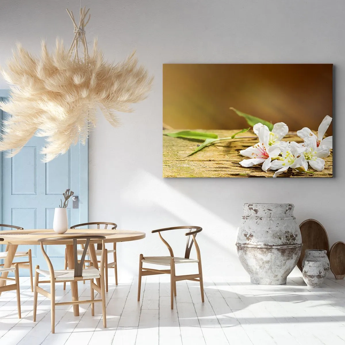 Tablou pe pânză Canvas - Flori albe pe un fundal de lemn în lumină naturală - 70x50cm - O promisiune nevinovată - Decorațiune modernă pentru perete pentru living și dormitor ARTTOR