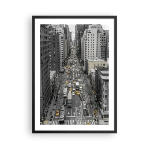 Poster în ramă neagră - Stradă din New York City în alb și negru cu taxiuri galbene - 50x70cm - Viața în New York - Decorațiune modernă pentru perete pentru living și dormitor ARTTOR