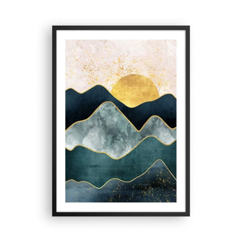 Poster în ramă neagră - Munți abstracți și soare auriu în fundal - 50x70cm - Dincolo de șapte munți - Decorațiune modernă pentru perete pentru living și dormitor ARTTOR