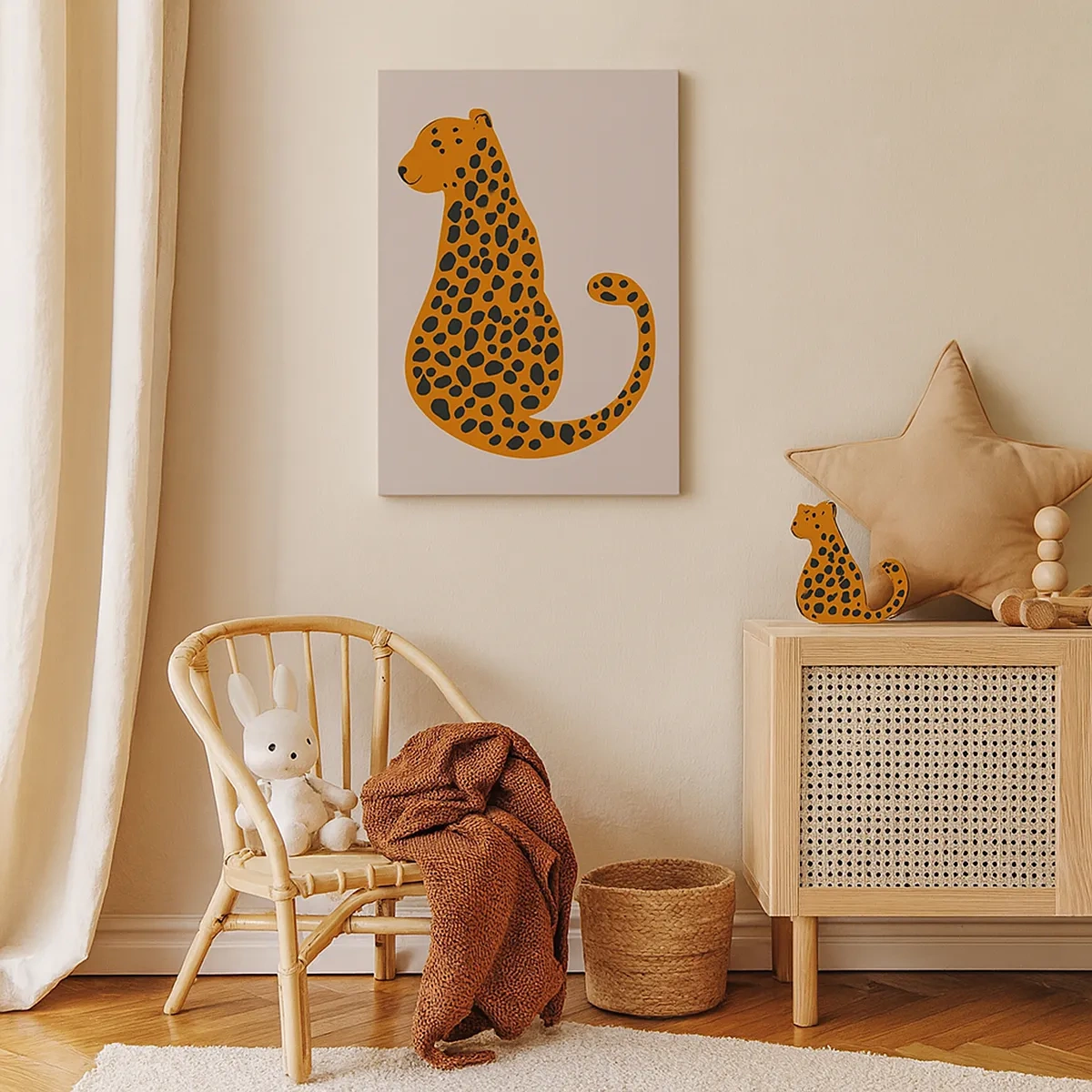 Tablou pe pânză - Modelul leopard este tot timpul la modă - 50x70 cm