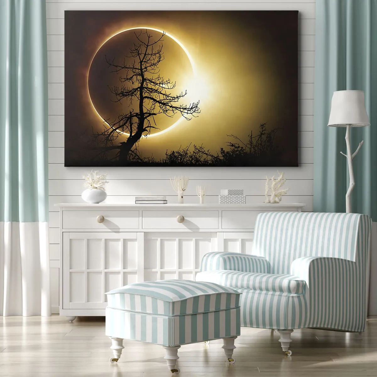 Tablou pe pânză Canvas - Eclipsă solară cu silueta unui copac în prim-plan - 70x50cm - Eclipsă totală - Decorațiune modernă pentru perete pentru living și dormitor ARTTOR