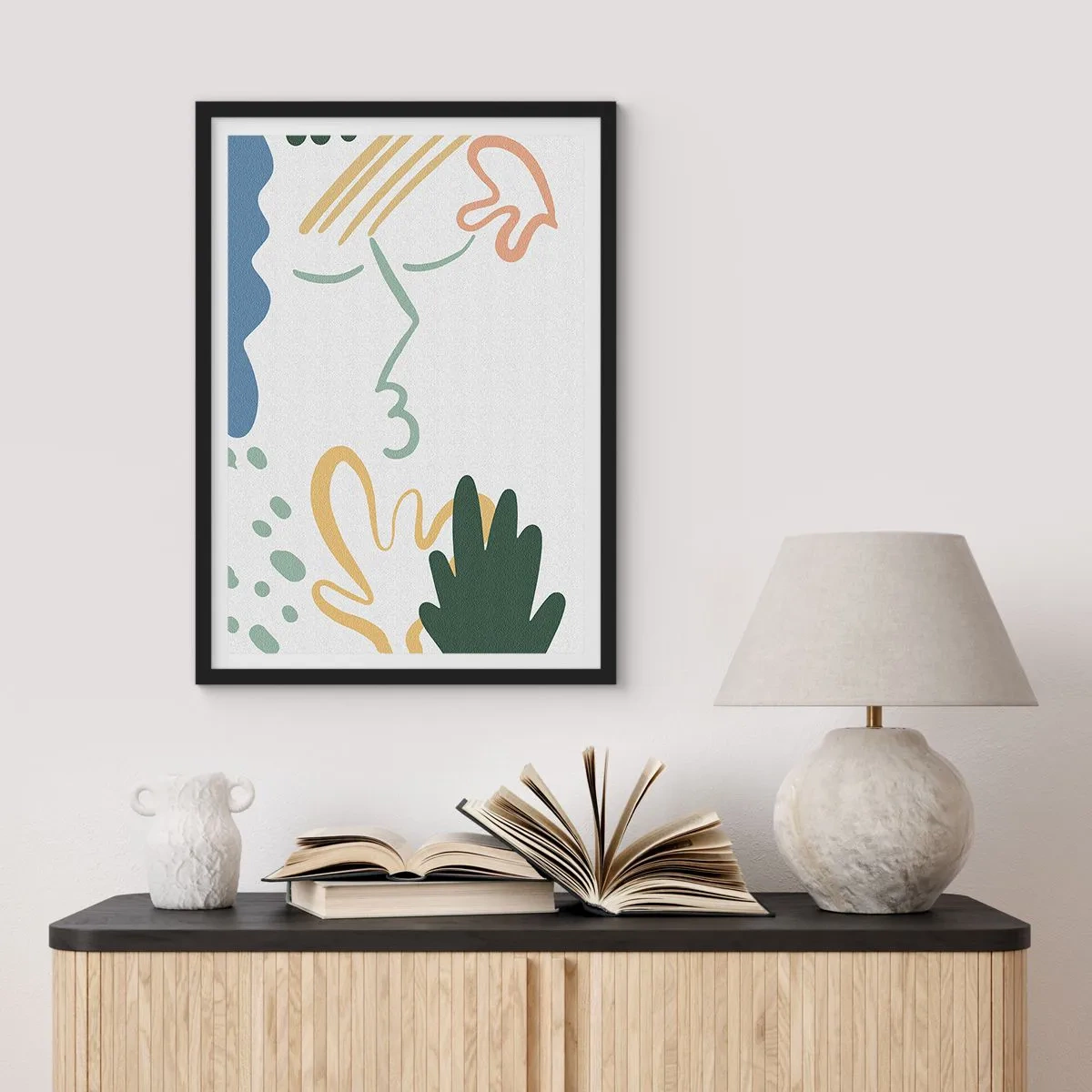 Poster în ramă neagră - Portret abstract în pasteluri - 50x70cm - Sărut de flori - Decorațiune modernă pentru perete pentru living și dormitor ARTTOR