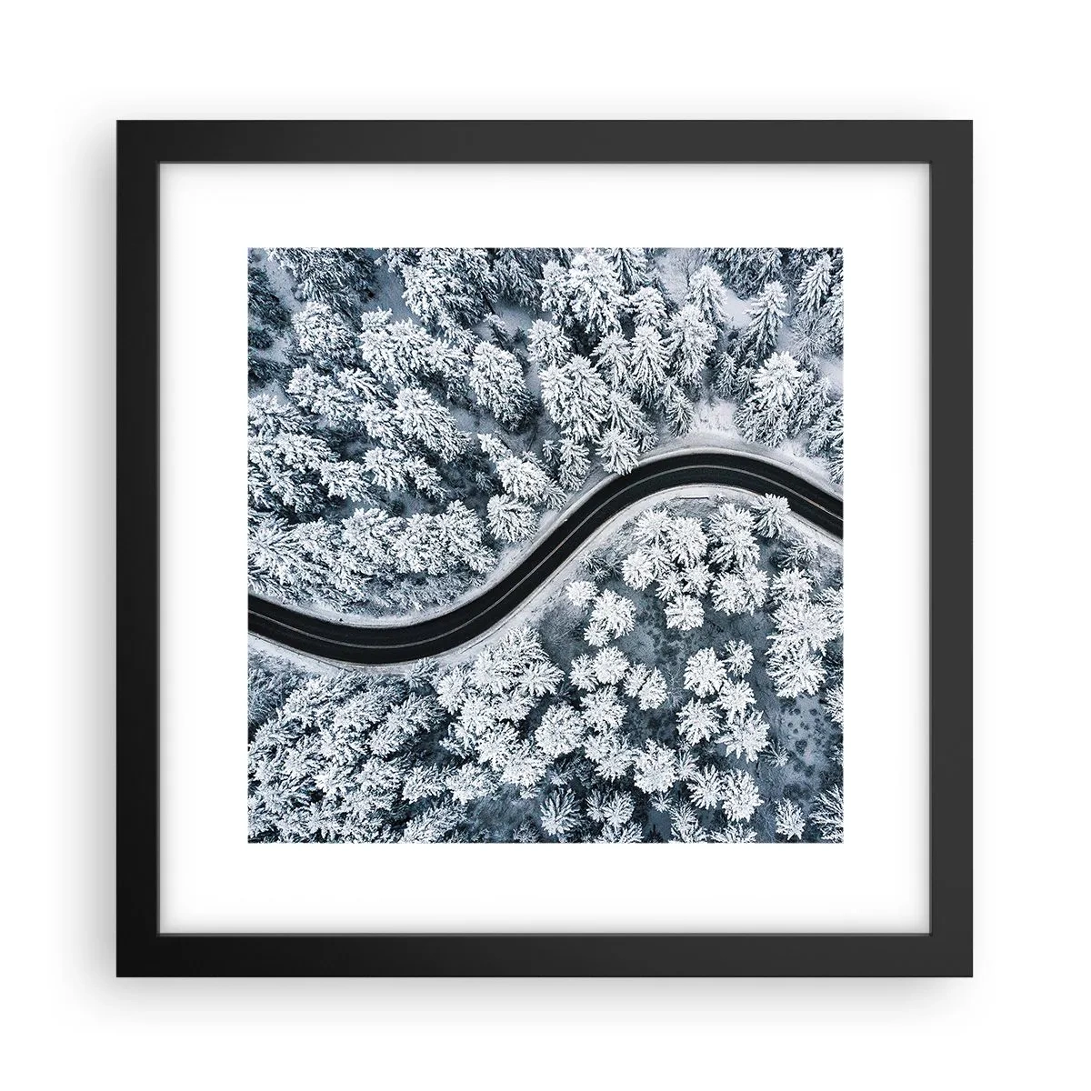 Poster în ramă neagră - Prin pădurea de iarnă - 30x30 cm