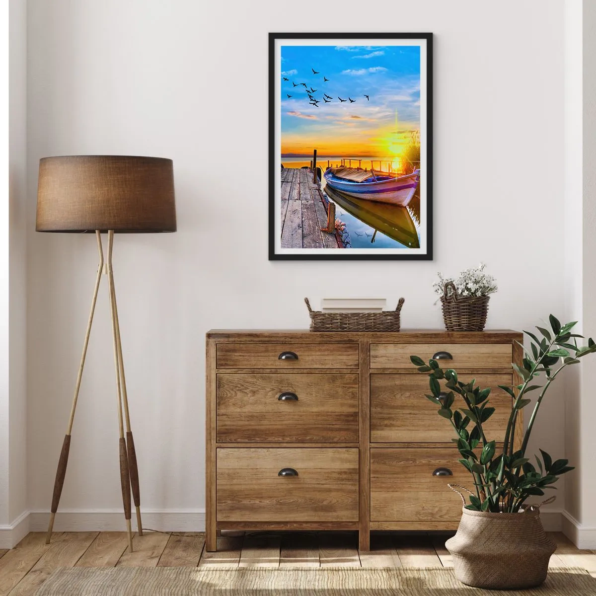 Poster în ramă neagră - O barcă pe un lac la apus, cu păsări în fundal - 50x70cm - La revedere, până mâine - Decorațiune modernă pentru perete pentru living și dormitor ARTTOR