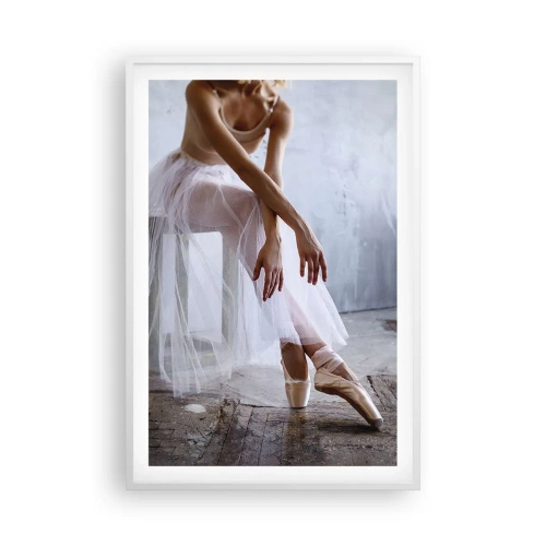 Poster în ramă albă - Înainte ca luminile rampei să strălucească - 61x91 cm