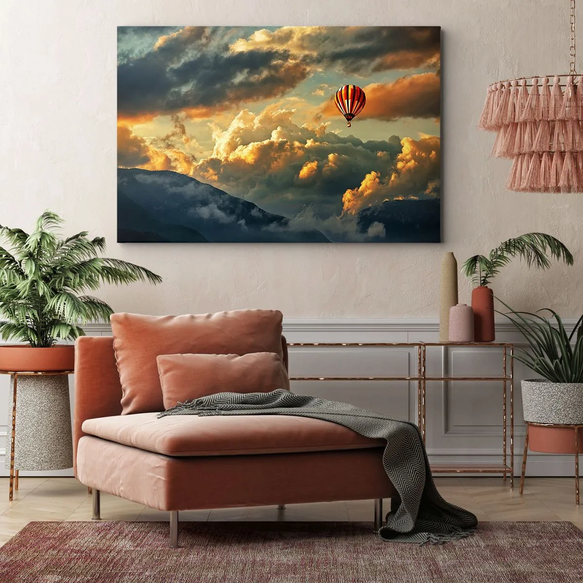 Tablou pe pânză Canvas - Un balon pe fundalul unor nori dramatici - 70x50cm - Zbor pentru că vreau - Decorațiune modernă pentru perete pentru living și dormitor ARTTOR