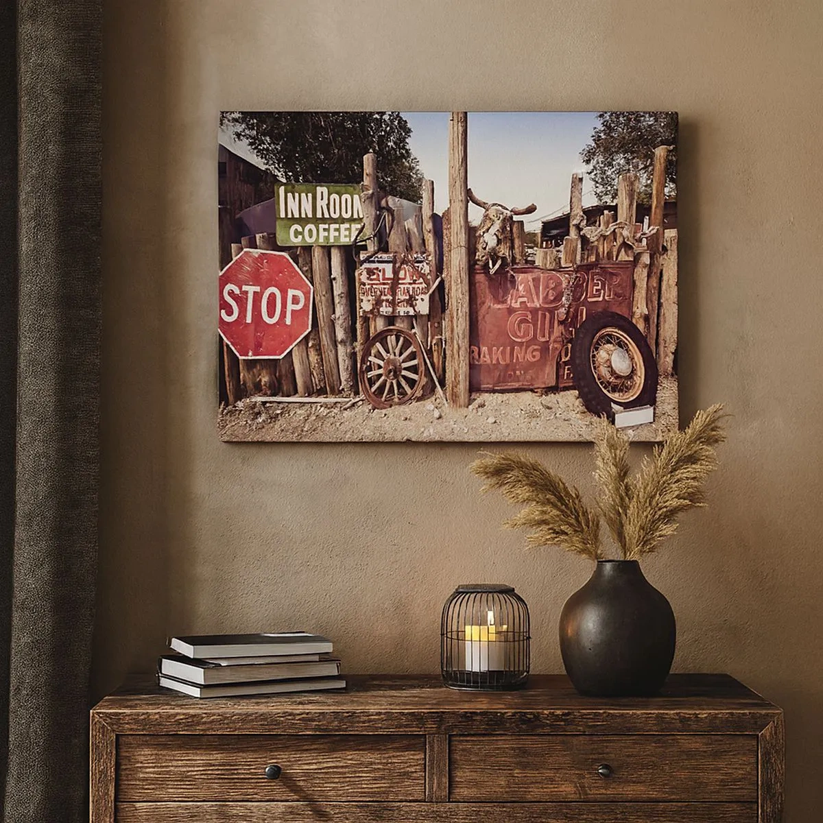 Tablou pe pânză Canvas - Decorațiuni rustice cu semne și o roată pe gard - 70x50cm - Iar timpul s-a oprit - Decorațiune modernă pentru perete pentru living și dormitor ARTTOR