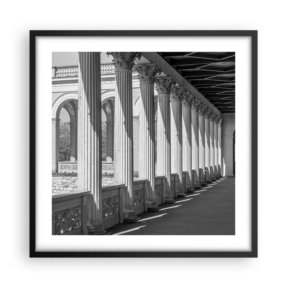 Poster în ramă neagră - Arcadă însorită - 50x50 cm