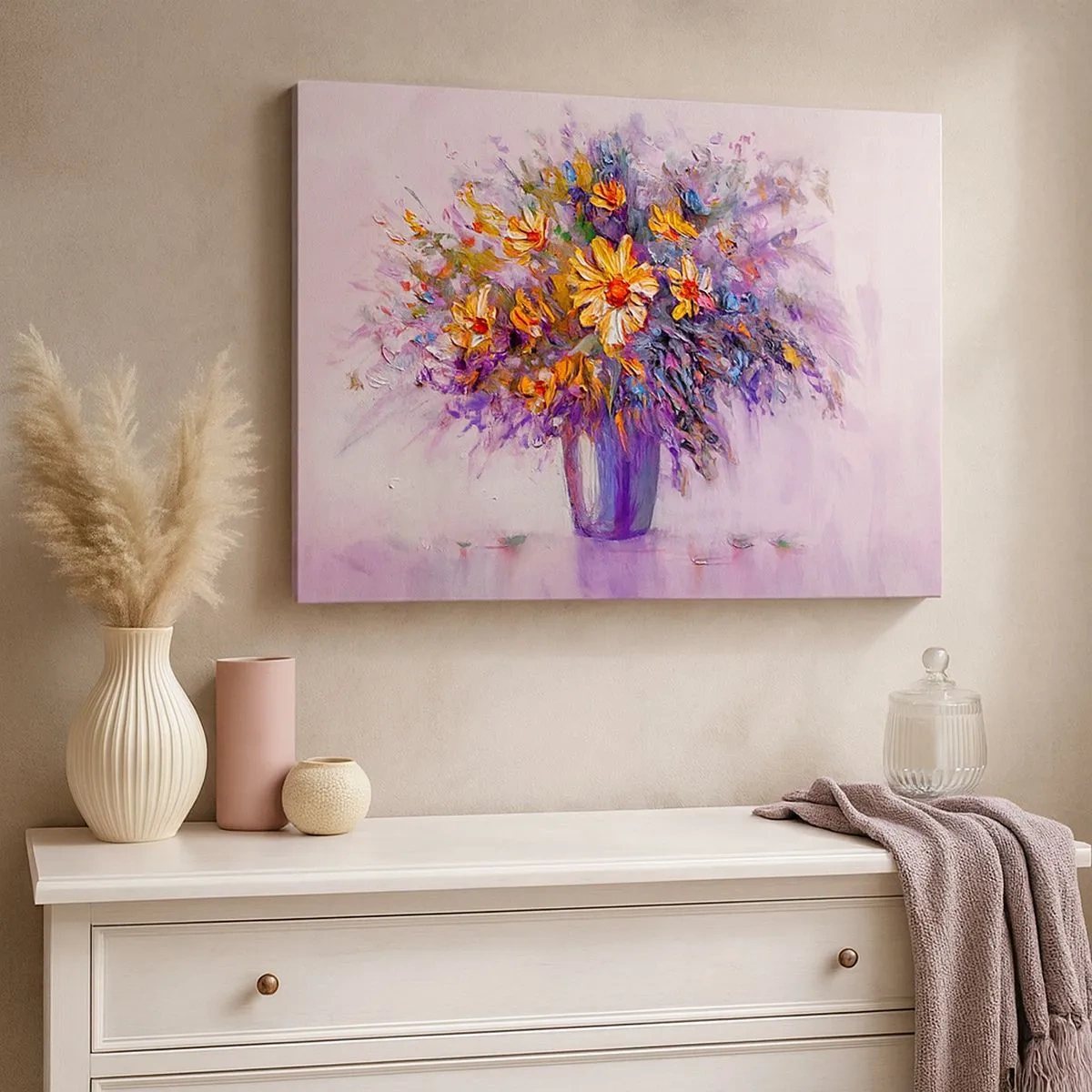 Tablou pe pânză Canvas - Un buchet de flori într-o vază pe un fundal pastel - 70x50cm - Miroase dulce, arată dulce - Decorațiune modernă pentru perete pentru living și dormitor ARTTOR