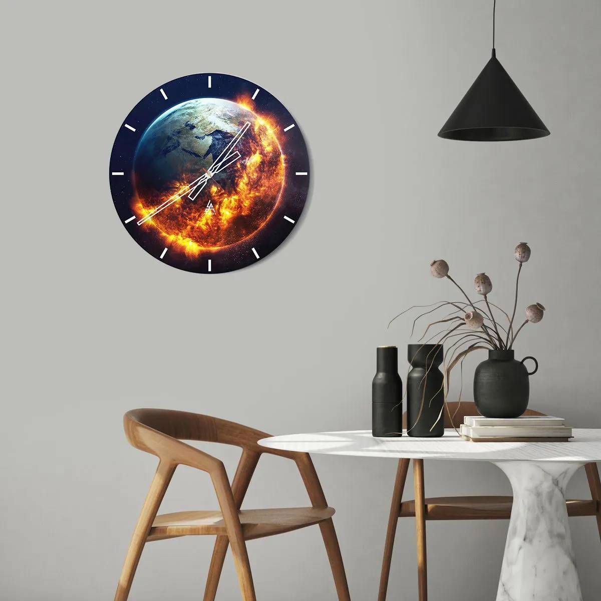 Ceas de perete - Ceas pe sticlă - Pământ cu un efect spațial înflăcărat - 30x30cm - Flacăra apocalipsei - Decorațiune modernă pentru perete pentru living, bucătărie și dormitor ARTTOR