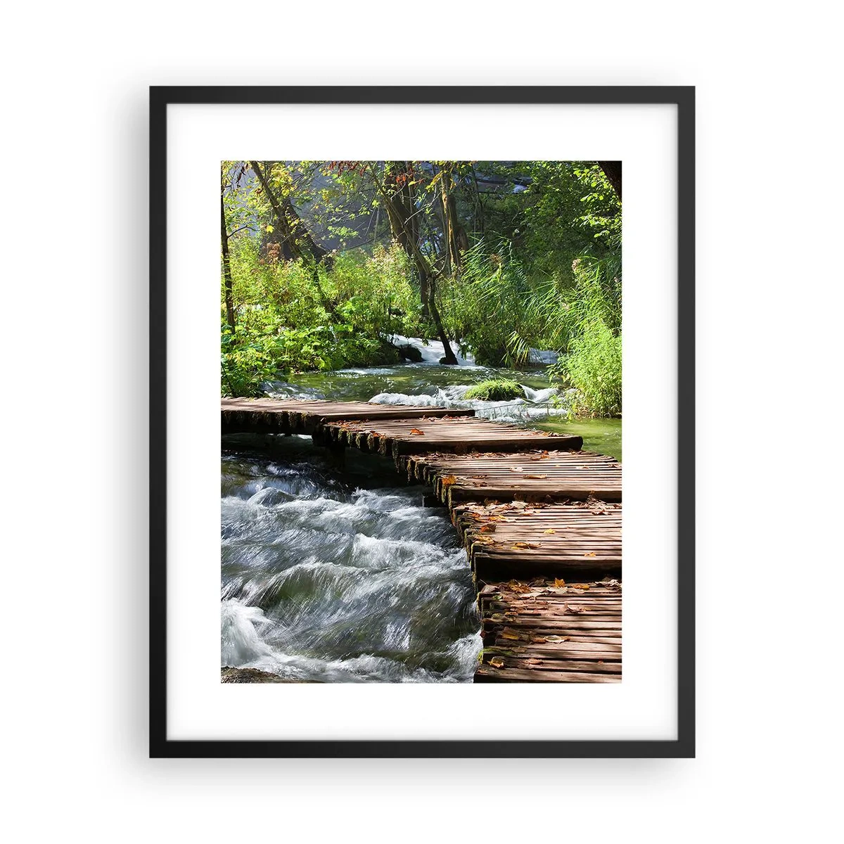 Poster în ramă neagră - Cascadă spumoasă - 40x50 cm