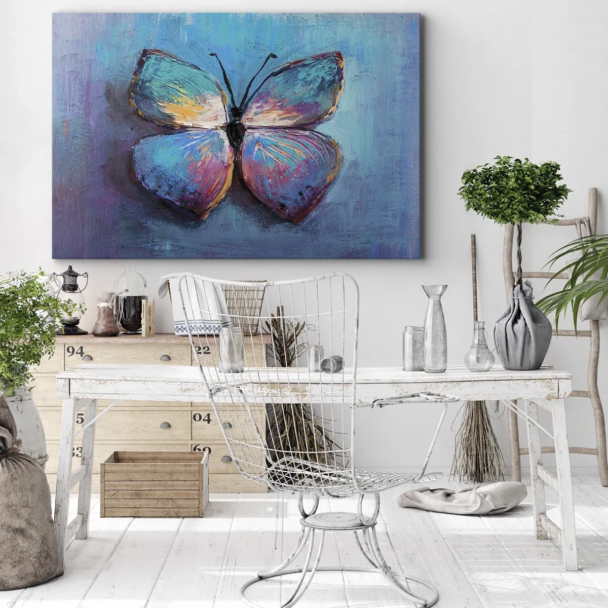 Tablou pe pânză Canvas - Fluture colorat pe fundal albastru - 70x50cm - În plină glorie - Decorațiune modernă pentru perete pentru living și dormitor ARTTOR