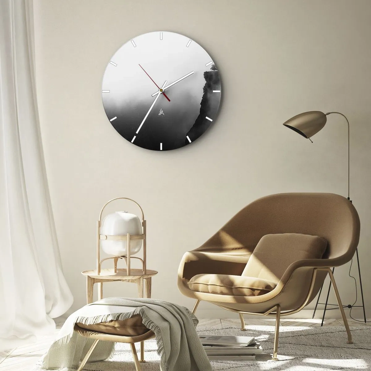 Ceas de perete - Ceas pe sticlă - O stâncă neagră deasupra unui abis încețoșat în nuanțe de gri - 30x30cm - La capătul lumii - Decorațiune modernă pentru perete pentru living, bucătărie și dormitor ARTTOR
