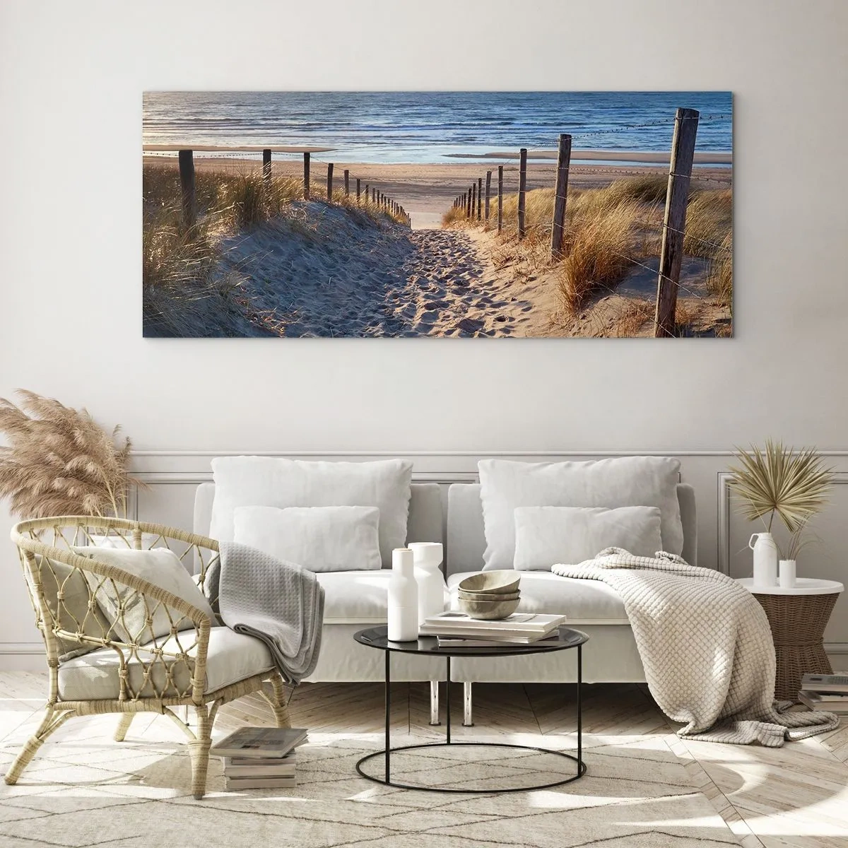 Tablou pe sticlă - Zumzet de mare, o plajă sălbatică printre ierburi... - 100x40 cm
