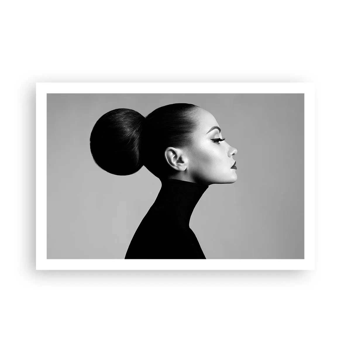 Poster - Nefertiti contemporană - 91x61 cm