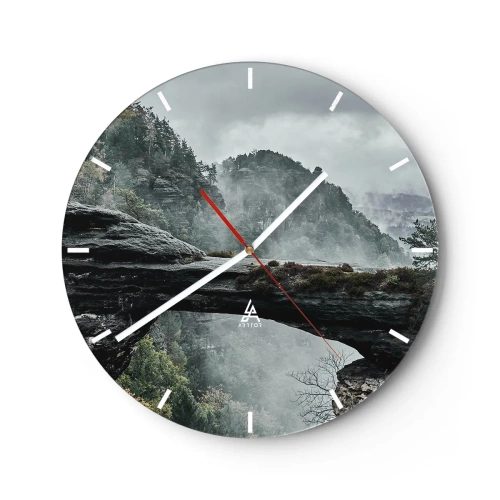Ceas de perete - Ceas pe sticlă - Peisaj montan învăluit în ceață, cu un pod natural de stâncă - 30x30cm - Aventura este pe cale să înceapă - Decorațiune modernă pentru perete pentru living, bucătărie și dormitor ARTTOR