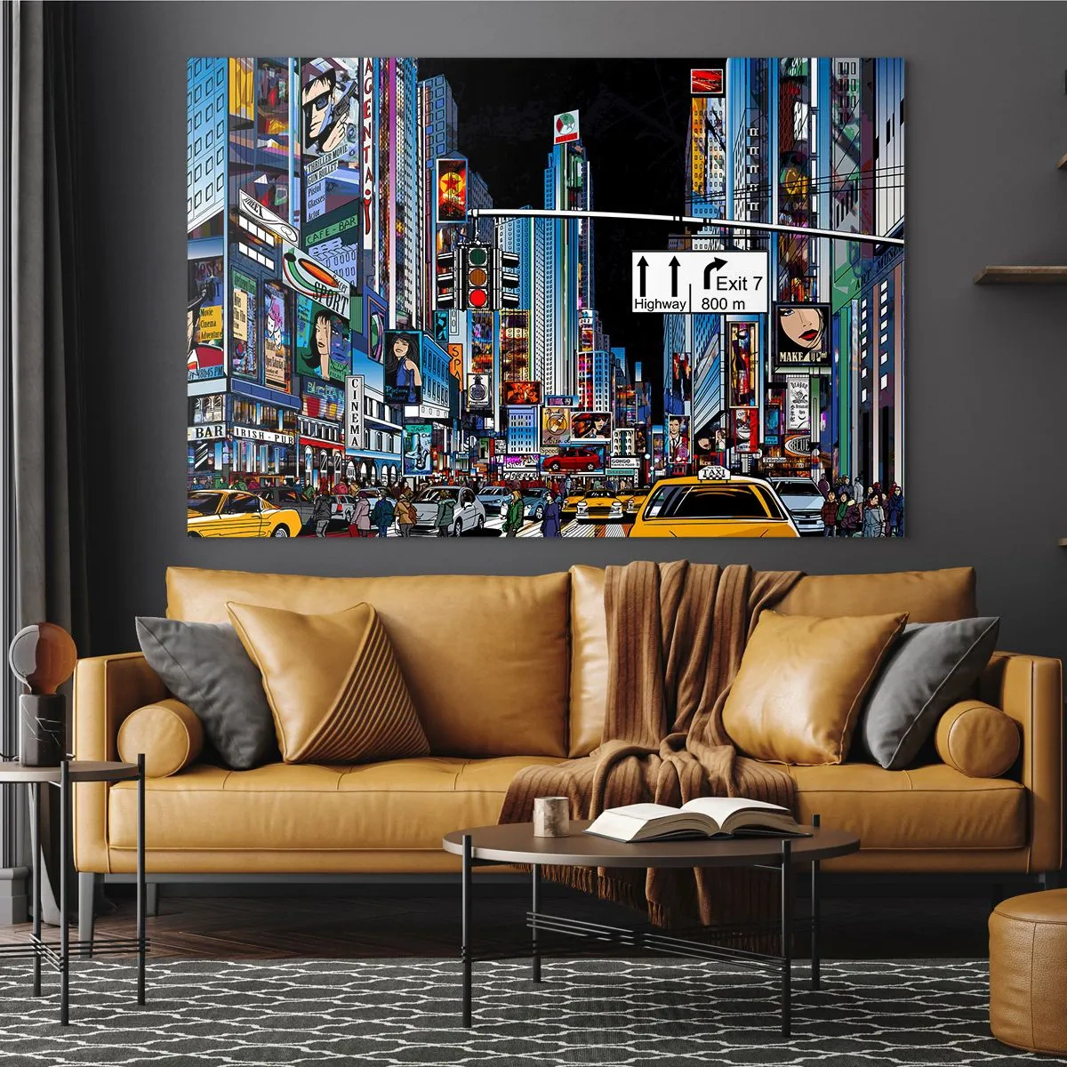 Tablou pe sticlă - O stradă aglomerată cu taxiuri galbene și reclame luminoase - 70x50cm - O noapte mare și comică - Decorațiune modernă pentru perete pentru living și dormitor ARTTOR