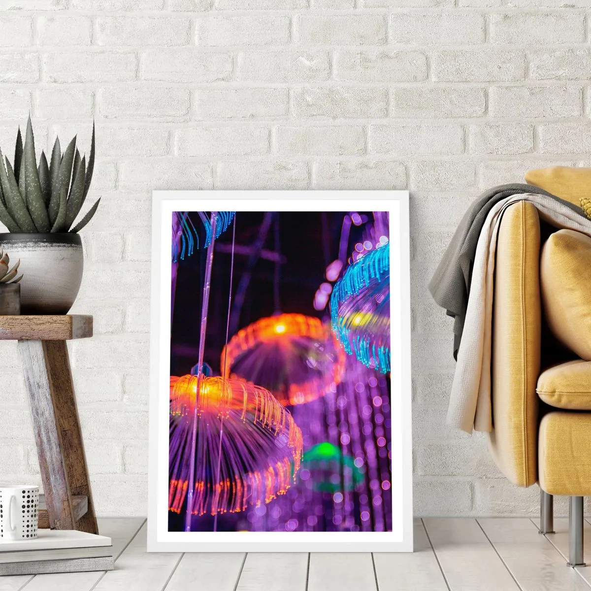 Poster în ramă albă - Fântână de lumină - 61x91 cm