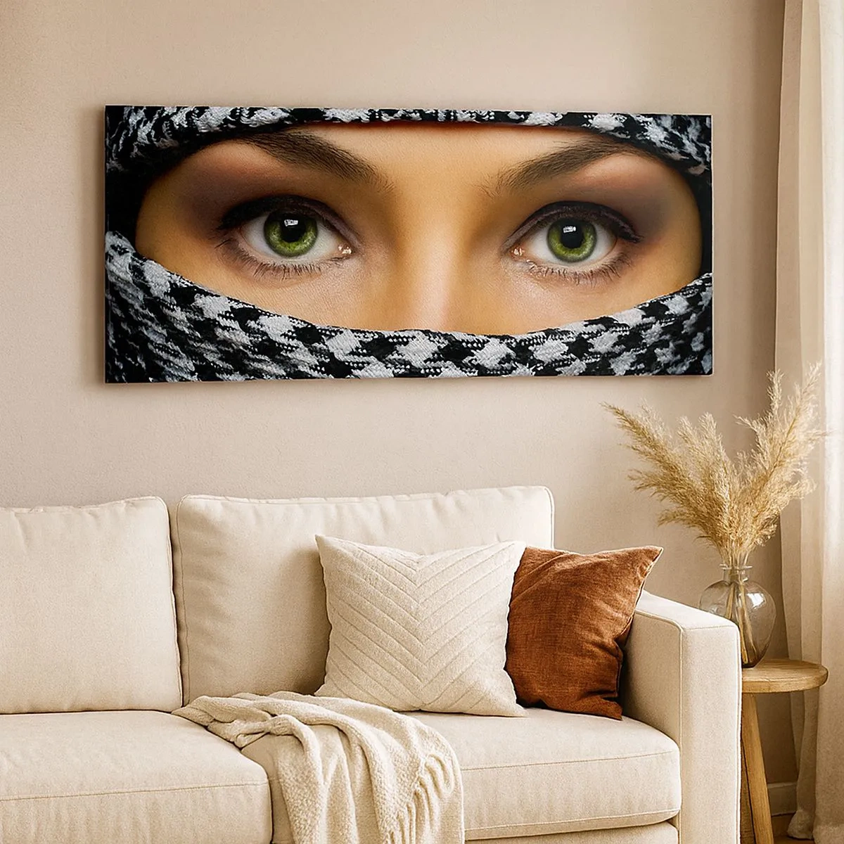 Tablou pe pânză - Un portret al unei frumuseți cu ochii verzi - 100x40 cm