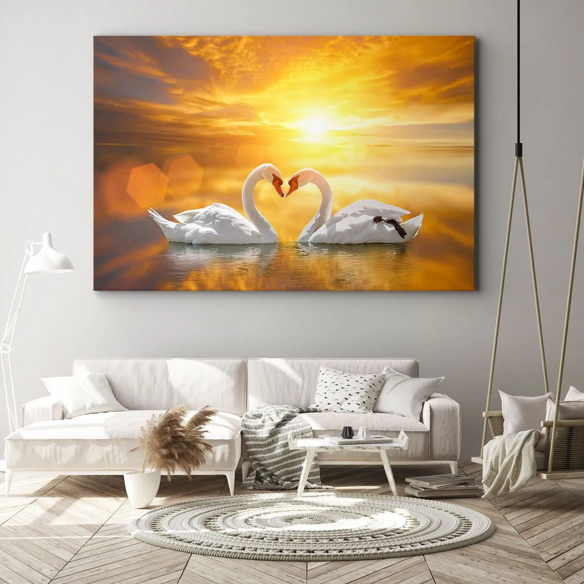 Tablou pe pânză Canvas - O scenă romantică cu două lebede formând o inimă pe fundalul unui apus de soare auriu. - 70x50cm - Inima este cel mai frumos cuvânt din lume... - Decorațiune modernă pentru perete pentru living și dormitor ARTTOR