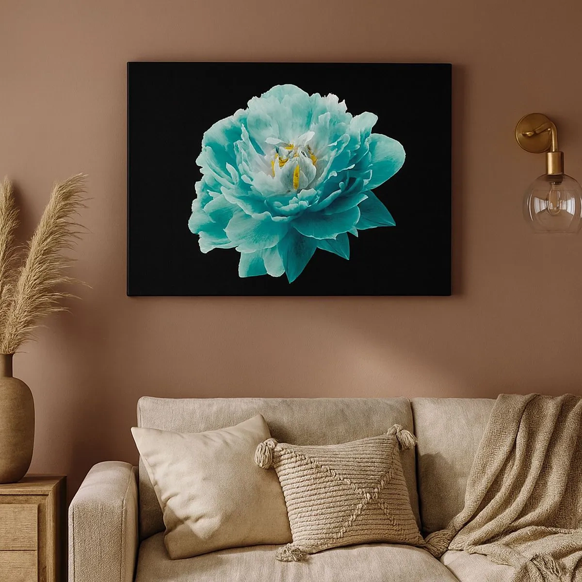 Tablou pe pânză Canvas - floare de bujor turcoaz pe fundal negru - 70x50cm - Petale albastre și aurii - Decorațiune modernă pentru perete pentru living și dormitor ARTTOR